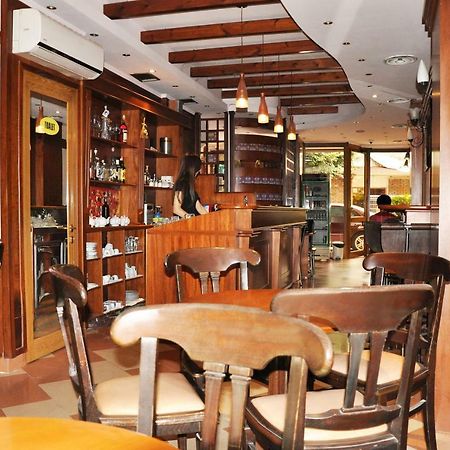טיראנה Lugano Hotel מראה חיצוני תמונה